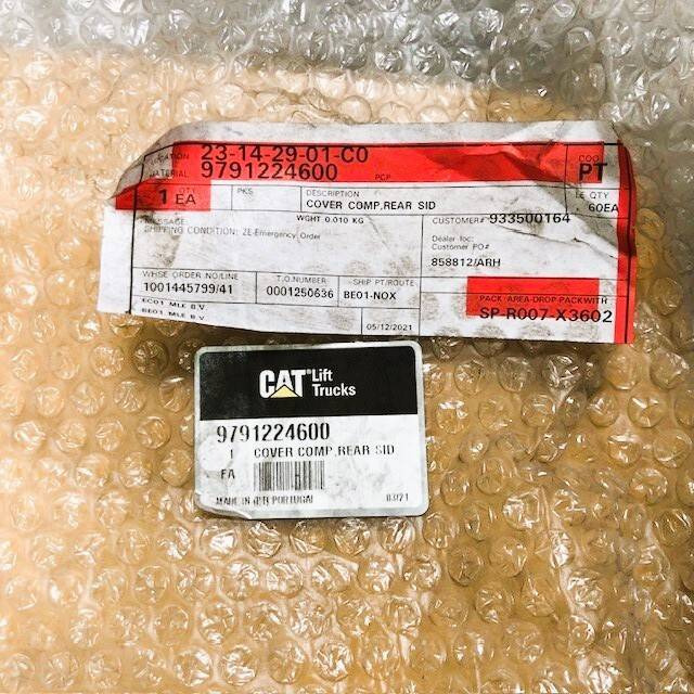 Rear cover for Caterpillar - Virsbūve un ārpuse - Iekraušanas tehnika: foto 4 Rear cover for Caterpillar - Virsbūve un ārpuse - Iekraušanas tehnika: foto 4