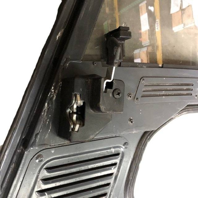Right door for Linde 387 /388 series - Durvis un rezerves daļas - Iekraušanas tehnika: foto 4 Right door for Linde 387 /388 series - Durvis un rezerves daļas - Iekraušanas tehnika: foto 4