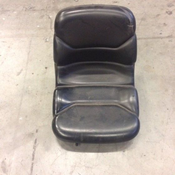 Seat for Scrubber vacuum cleaner Nilfisk BR 850 - Sēdeklis - Grīdas mazgāšanas iekārta: foto 1 Seat for Scrubber vacuum cleaner Nilfisk BR 850 - Sēdeklis - Grīdas mazgāšanas iekārta: foto 1