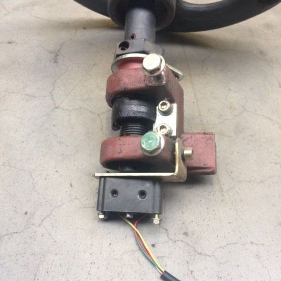 Steering Column with Steering wheel for Linde - Stūres iekārta - Iekraušanas tehnika: foto 3 Steering Column with Steering wheel for Linde - Stūres iekārta - Iekraušanas tehnika: foto 3