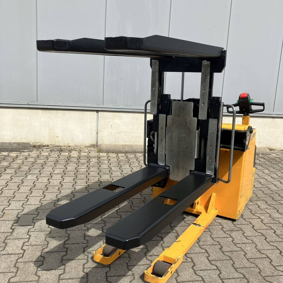 Toppy Toppy E - Krautņotājs: foto 5 Toppy Toppy E - Krautņotājs: foto 5