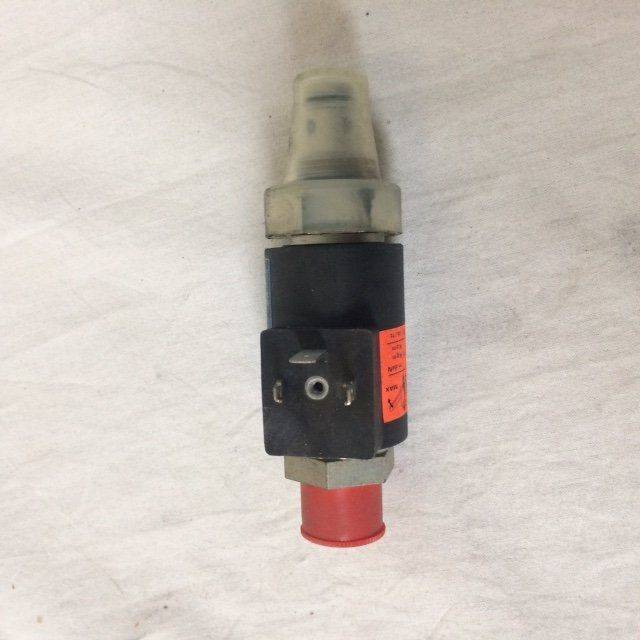 Valve for Caterpillar - Hidrauliskais vārsts - Iekraušanas tehnika: foto 1 Valve for Caterpillar - Hidrauliskais vārsts - Iekraušanas tehnika: foto 1