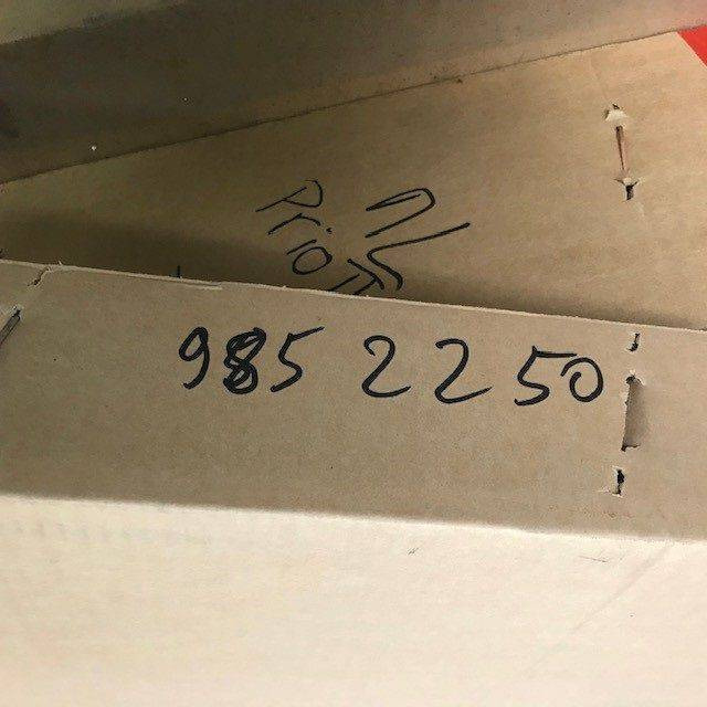 WINDSHIELD GLASS FOR KOMATSU - Logs un rezerves daļas - Iekraušanas tehnika: foto 2 WINDSHIELD GLASS FOR KOMATSU - Logs un rezerves daļas - Iekraušanas tehnika: foto 2