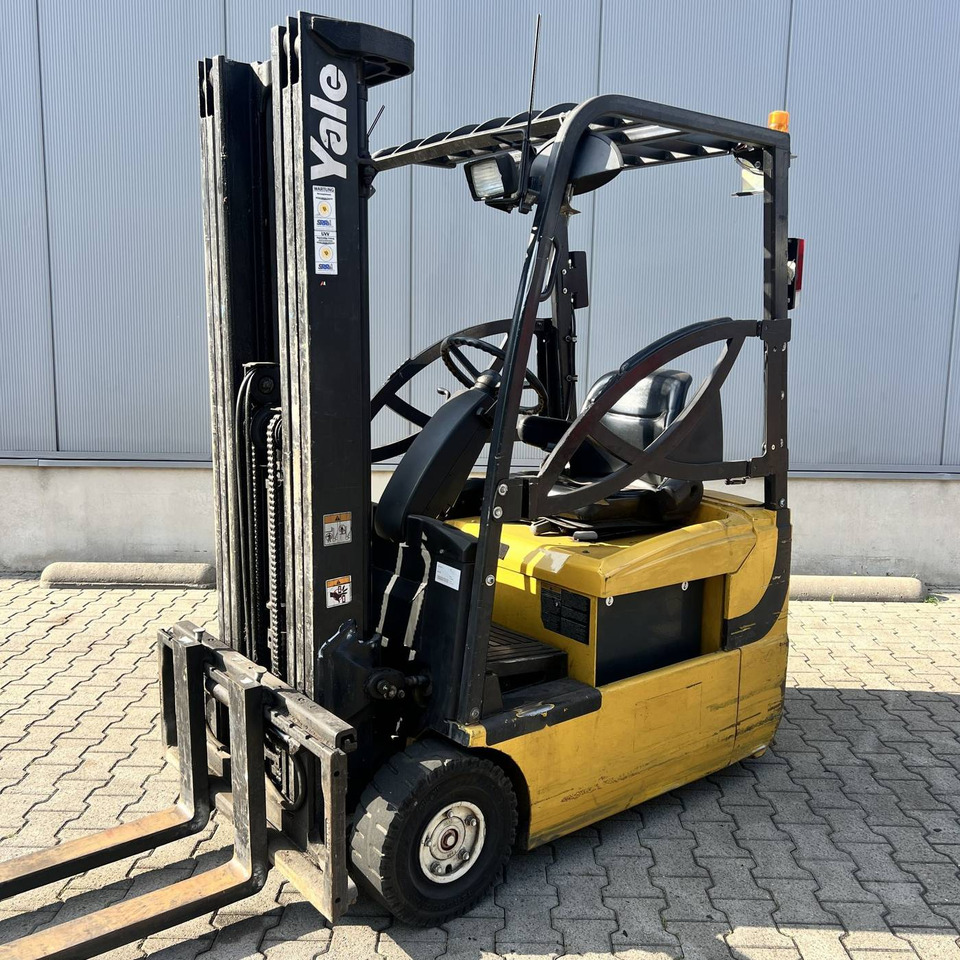 Yale ERP16ATF (SWB) - Elektroiekrāvējs: foto 1 Yale ERP16ATF (SWB) - Elektroiekrāvējs: foto 1