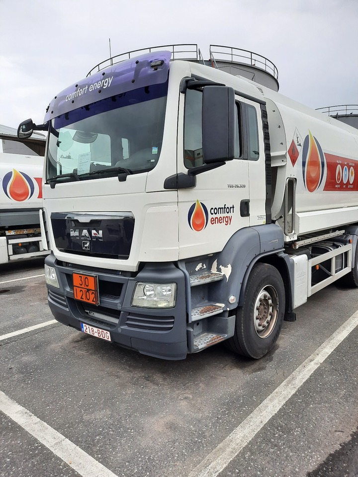 MAN TGS - Autocisterna: foto 1 MAN TGS - Autocisterna: foto 1