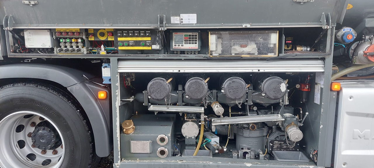 Autocisterna MAN TGS: foto 13 Autocisterna MAN TGS: foto 13