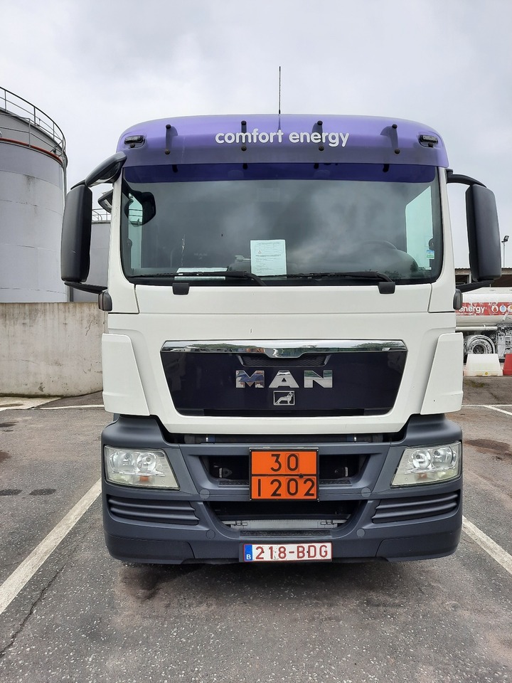 MAN TGS - Autocisterna: foto 3 MAN TGS - Autocisterna: foto 3