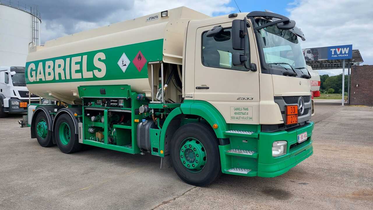 Autocisterna MERCEDES AXOR: foto 9