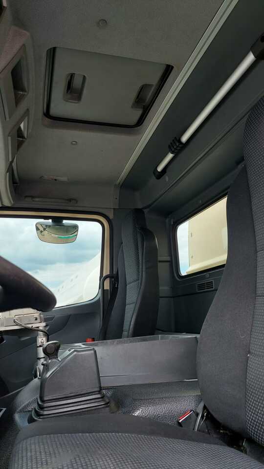 Autocisterna MERCEDES AXOR: foto 7