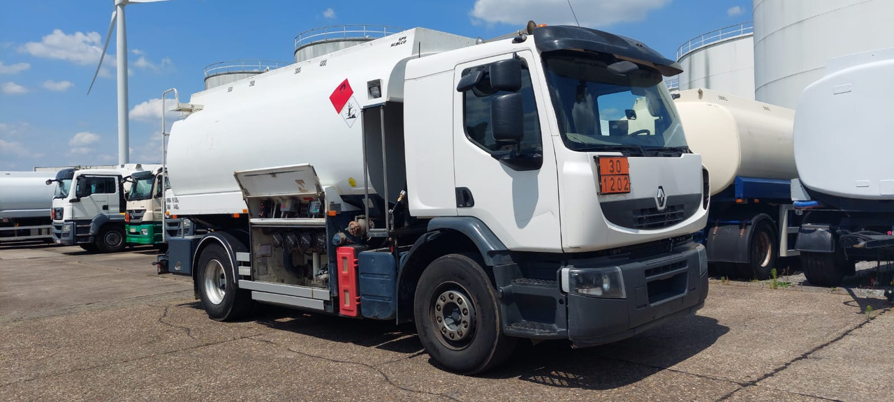 RENAULT - Autocisterna: foto 4 RENAULT - Autocisterna: foto 4