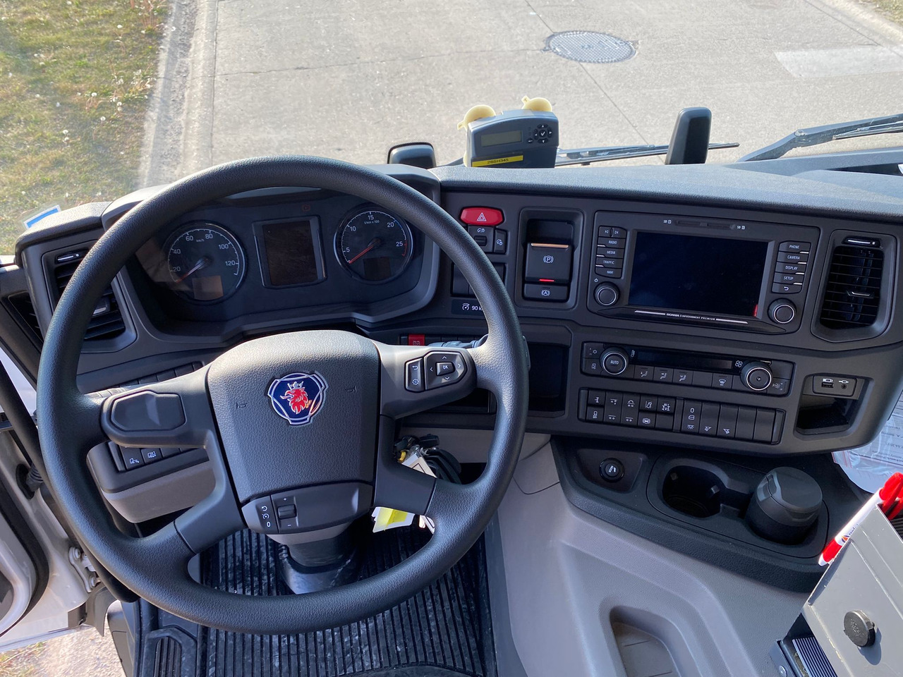 SCANIA P410 - Autocisterna: foto 3 SCANIA P410 - Autocisterna: foto 3