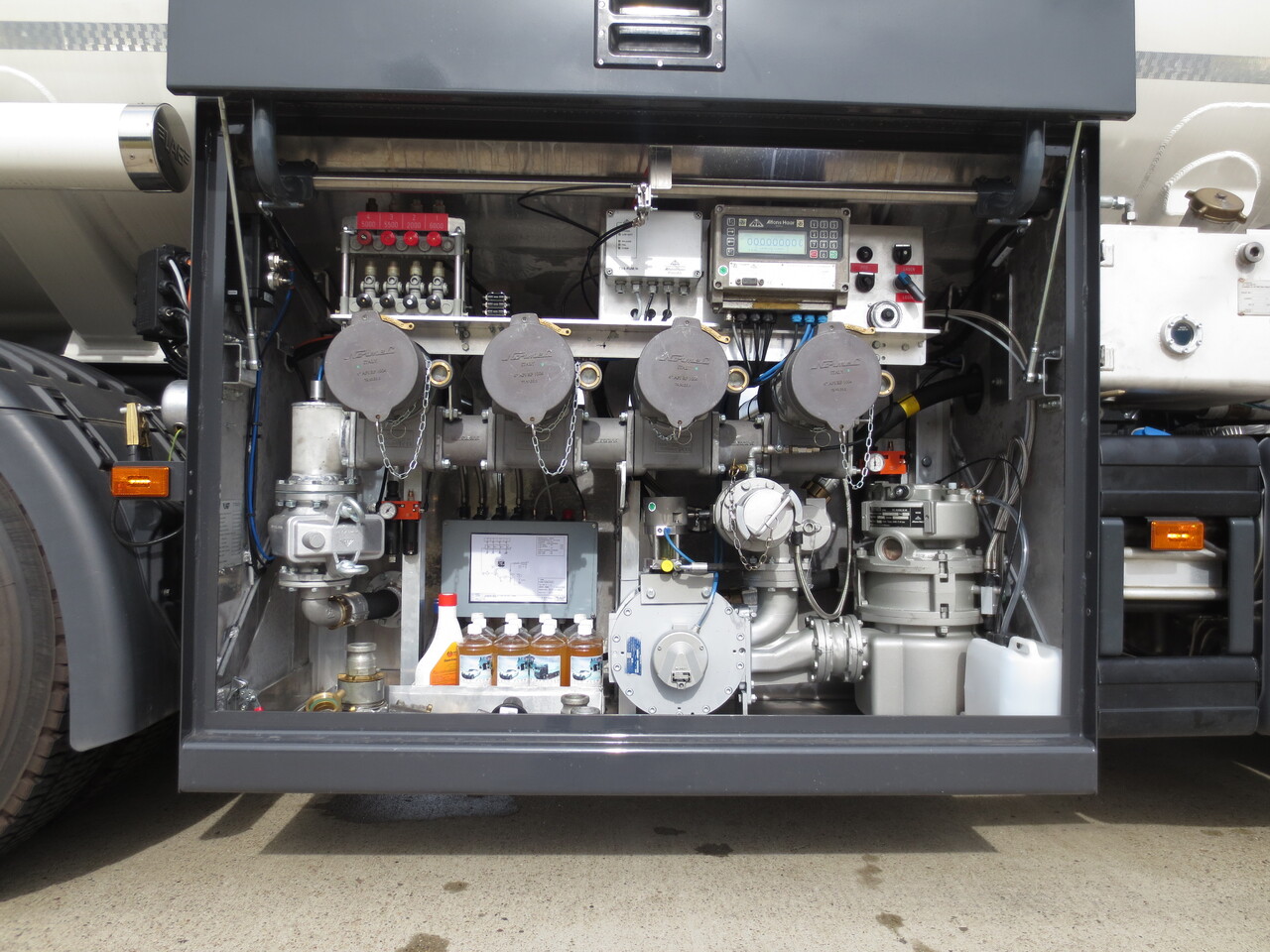 Autocisterna Scania G370: foto 11