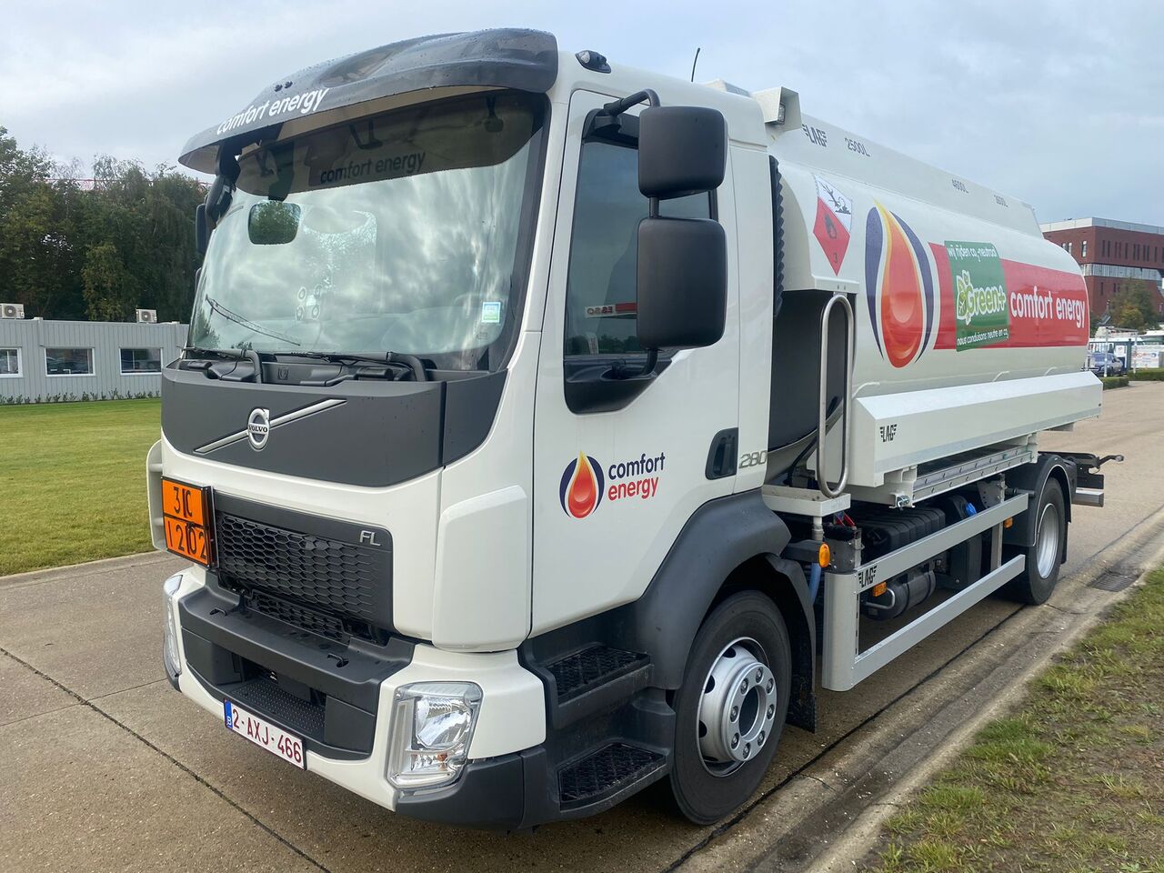 VOLVO FL - Autocisterna: foto 1 VOLVO FL - Autocisterna: foto 1