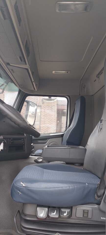 VOLVO FM - Autocisterna: foto 5 VOLVO FM - Autocisterna: foto 5