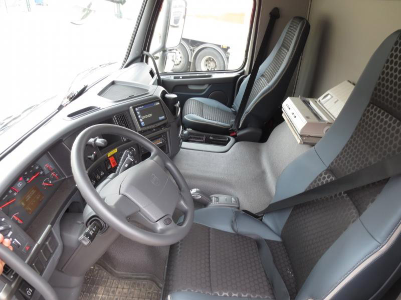 VOLVO FMFH - Autocisterna: foto 4 VOLVO FMFH - Autocisterna: foto 4