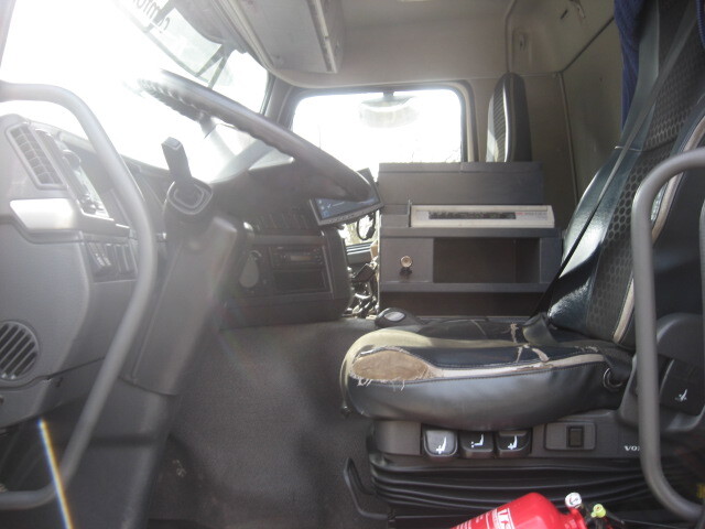 VOLVO FMFH - Autocisterna: foto 3 VOLVO FMFH - Autocisterna: foto 3