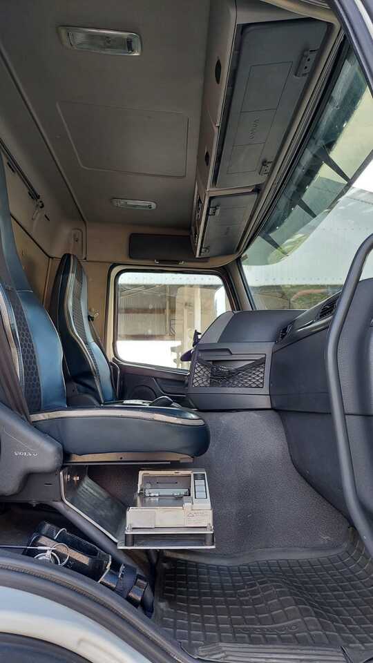 Volvo FMFH - Autocisterna: foto 4 Volvo FMFH - Autocisterna: foto 4