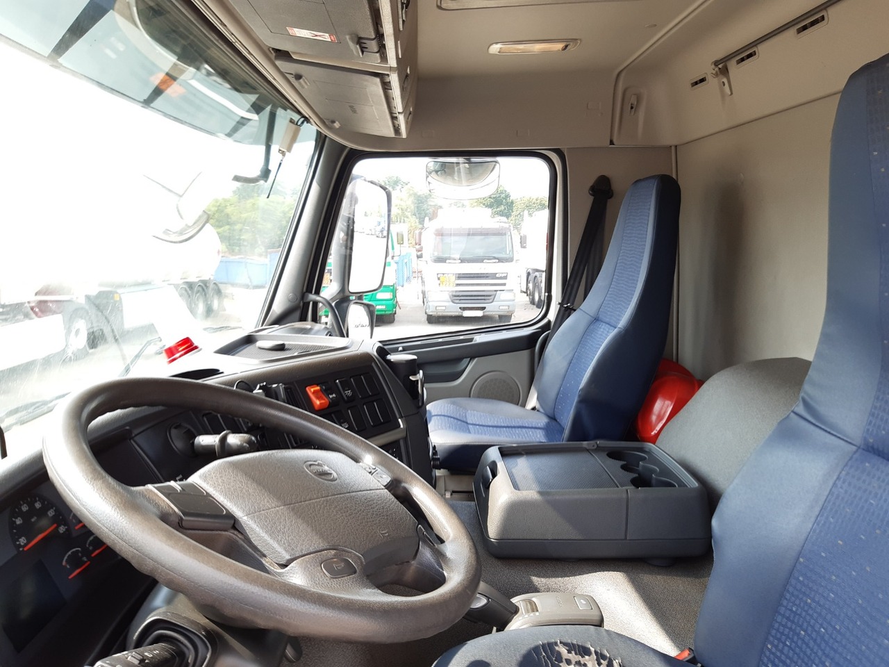 Volvo FMFH - Autocisterna: foto 5 Volvo FMFH - Autocisterna: foto 5