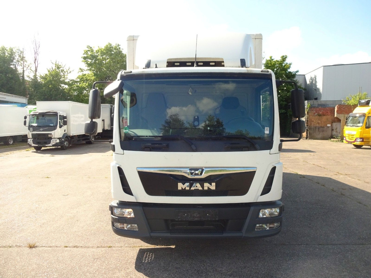 MAN TGL 8.190, LBW, Luft, Tempomat, Standheizung - Furgons ar slēgtā virsbūve: foto 3 MAN TGL 8.190, LBW, Luft, Tempomat, Standheizung - Furgons ar slēgtā virsbūve: foto 3