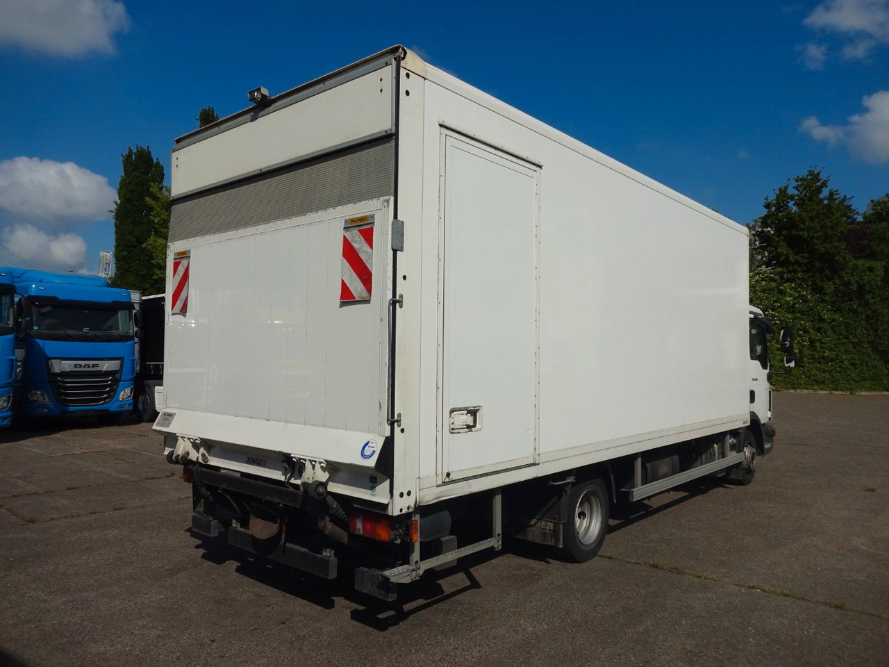 MAN TGL 8.190, LBW, Luft, Tempomat, Standheizung - Furgons ar slēgtā virsbūve: foto 5 MAN TGL 8.190, LBW, Luft, Tempomat, Standheizung - Furgons ar slēgtā virsbūve: foto 5