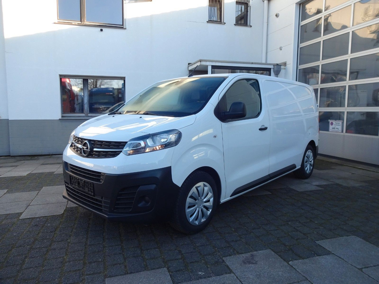 Opel 50 x Vivaro Kasten, L1H1, Klima, PDC, Tempomat - Mazs furgons: foto 3 Opel 50 x Vivaro Kasten, L1H1, Klima, PDC, Tempomat - Mazs furgons: foto 3