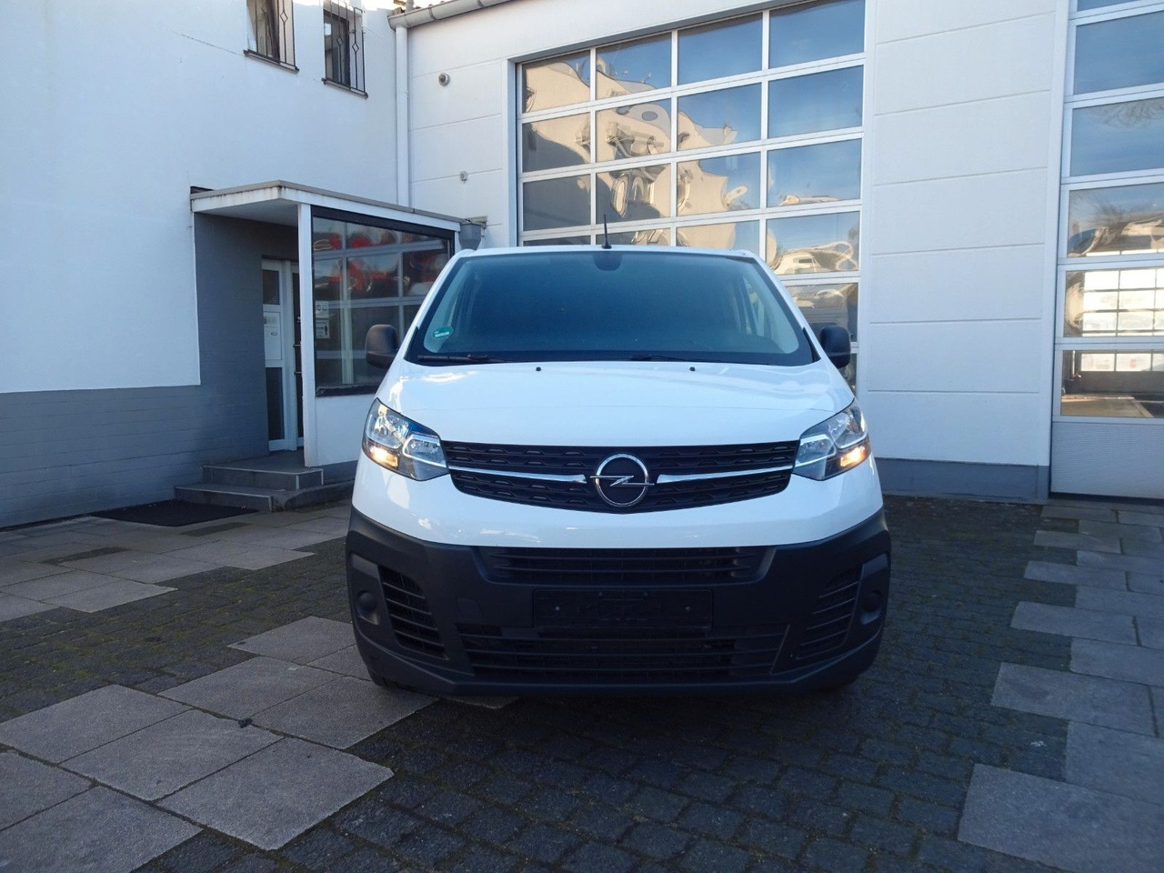 Opel 50 x Vivaro Kasten, L1H1, Klima, PDC, Tempomat - Mazs furgons: foto 2 Opel 50 x Vivaro Kasten, L1H1, Klima, PDC, Tempomat - Mazs furgons: foto 2