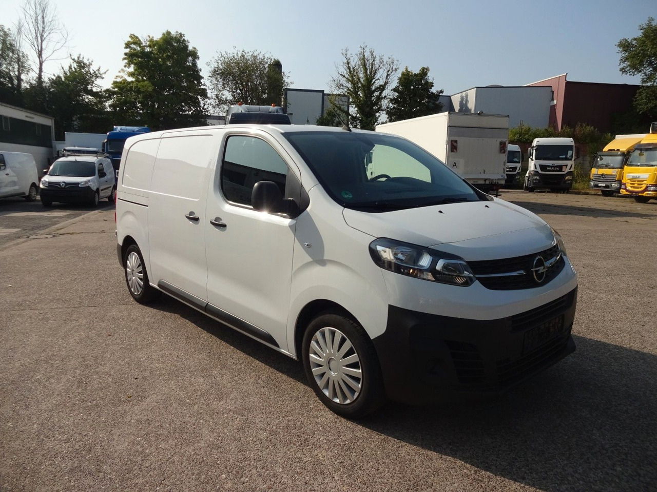 Opel Vivaro Kasten L1H1, Klima, PDC, - Mazs furgons: foto 3 Opel Vivaro Kasten L1H1, Klima, PDC, - Mazs furgons: foto 3