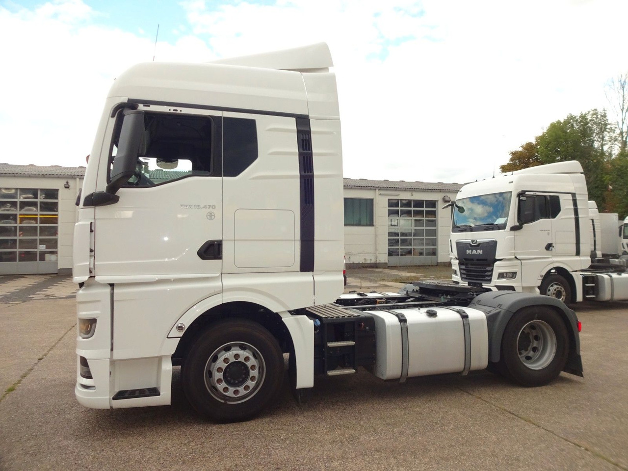 MAN TGX 18.470, XLX, ACC, Intarder, 2 x Tanks - Vilcējs: foto 5 MAN TGX 18.470, XLX, ACC, Intarder, 2 x Tanks - Vilcējs: foto 5
