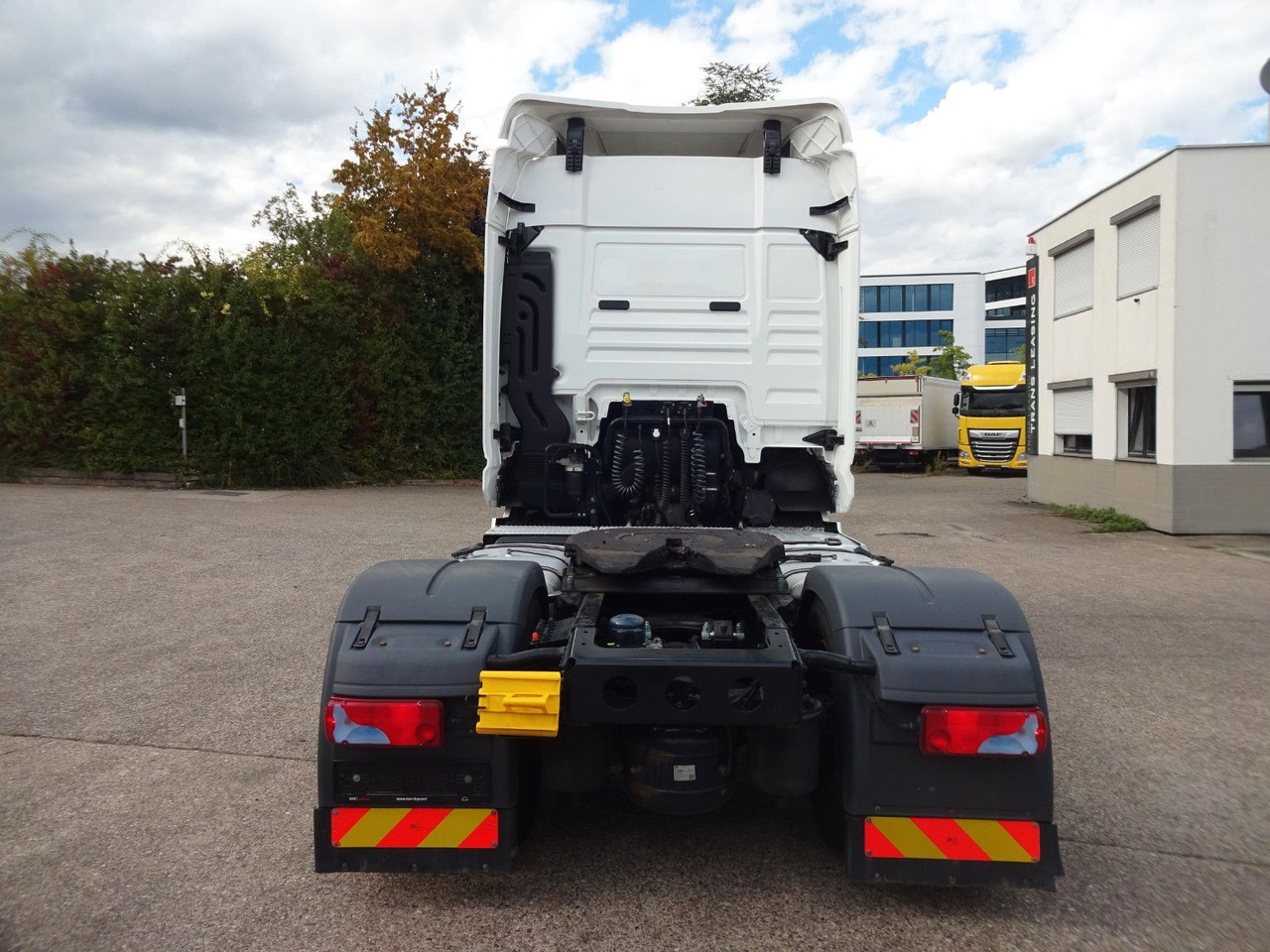 Vilcējs MAN TGX 18.470, XLX, LL SA, Retarder, ACC, 2 x Tank: foto 8 Vilcējs MAN TGX 18.470, XLX, LL SA, Retarder, ACC, 2 x Tank: foto 8