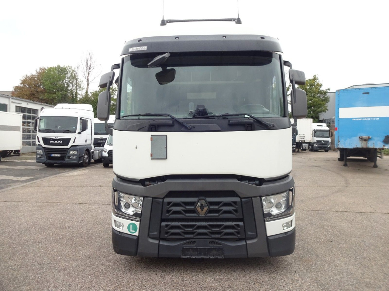 Renault Premium 460, Low Liner, Hubsattelkupplung - Vilcējs: foto 2 Renault Premium 460, Low Liner, Hubsattelkupplung - Vilcējs: foto 2