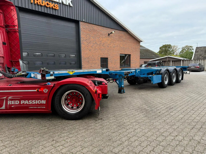 Broshuis 3UCC-39/45 2x20/30/40/45 FT Multi Liftas SAF Schijfremmen - Puspiekabe noņemamā virsbūve/ Konteineru vedējs: foto 2 Broshuis 3UCC-39/45 2x20/30/40/45 FT Multi Liftas SAF Schijfremmen - Puspiekabe noņemamā virsbūve/ Konteineru vedējs: foto 2