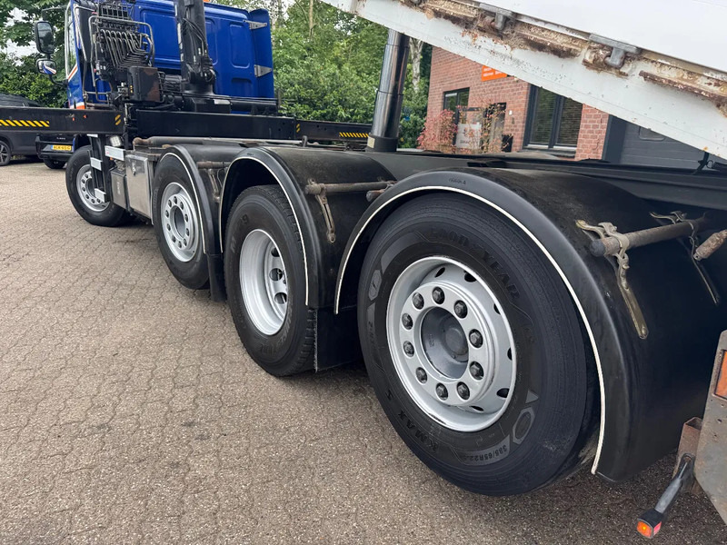 Kravas automašīna pašizgāzējs, Kravas auto ar manipulatoru DAF CF 85.360 8X2 3 Zijdige kipper HIAB 16 t/m kraan AHK Top condition: foto 8