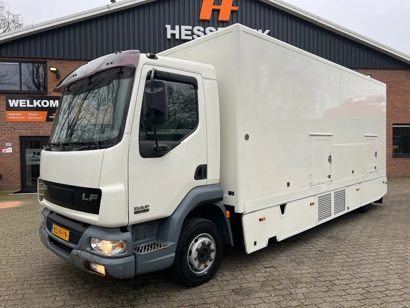 DAF LF 180 4X2 Verkoopopbouw/Verkaufsaufbau +Koeling Hydraulisch uitklapbaar - Tirdzniecības kravas automašīna: foto 3 DAF LF 180 4X2 Verkoopopbouw/Verkaufsaufbau +Koeling Hydraulisch uitklapbaar - Tirdzniecības kravas automašīna: foto 3