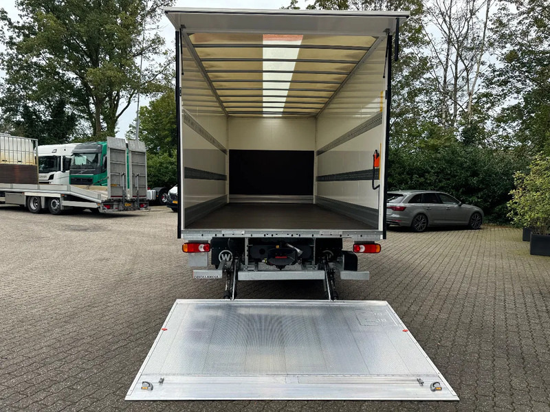 DAF LF 210 FA 6.1M Bakwagen NIEUW, Volledige garantie 3 jaar, Laadklep - Airco - Vangmuil - Kravas automašīna ar slēgto virsbūvi: foto 5 DAF LF 210 FA 6.1M Bakwagen NIEUW, Volledige garantie 3 jaar, Laadklep - Airco - Vangmuil - Kravas automašīna ar slēgto virsbūvi: foto 5