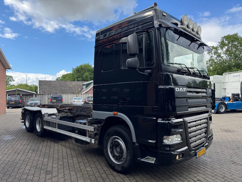 DAF XF 105.460 6X2 Space Cab Manual 565.815KM - Kravas automašīna - kabeļu sistēma: foto 1 DAF XF 105.460 6X2 Space Cab Manual 565.815KM - Kravas automašīna - kabeļu sistēma: foto 1