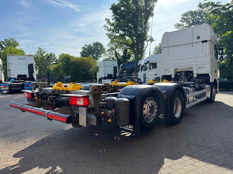 DAF XF 480 6X2 SSC FAR BDF Retarder 2x AHK 7.82 Multiwechseler - Konteineru vedējs/ Kravas automašīna ar noņemamā virsbūve: foto 4 DAF XF 480 6X2 SSC FAR BDF Retarder 2x AHK 7.82 Multiwechseler - Konteineru vedējs/ Kravas automašīna ar noņemamā virsbūve: foto 4