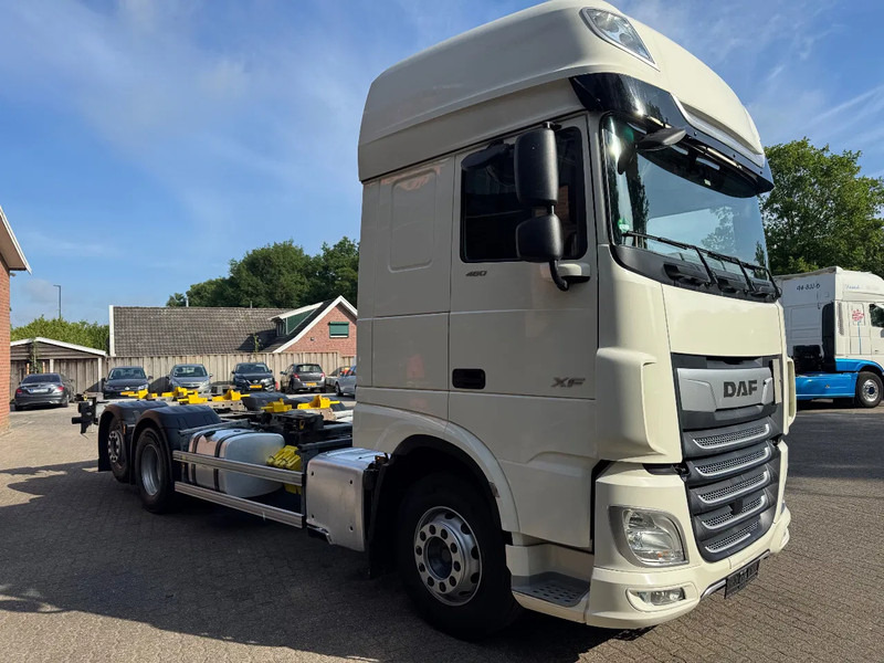 DAF XF 480 6X2 SSC FAR BDF Retarder 2x AHK 7.82 Multiwechseler - Konteineru vedējs/ Kravas automašīna ar noņemamā virsbūve: foto 2 DAF XF 480 6X2 SSC FAR BDF Retarder 2x AHK 7.82 Multiwechseler - Konteineru vedējs/ Kravas automašīna ar noņemamā virsbūve: foto 2