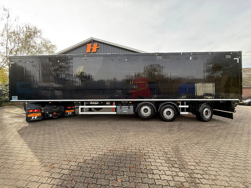 Knapen Trailers K200 85m3 Stuuras/Lenkachse Cargo Floor 10MM Alcoa Liftas - Puspiekabe kustīgās grīdas: foto 5 Knapen Trailers K200 85m3 Stuuras/Lenkachse Cargo Floor 10MM Alcoa Liftas - Puspiekabe kustīgās grīdas: foto 5