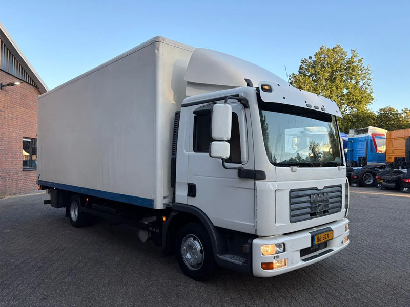 MAN TGL 8.240 Cargolift Laadklep NL Truck APK/TUV 02-2026 - Kravas automašīna ar slēgto virsbūvi: foto 2 MAN TGL 8.240 Cargolift Laadklep NL Truck APK/TUV 02-2026 - Kravas automašīna ar slēgto virsbūvi: foto 2