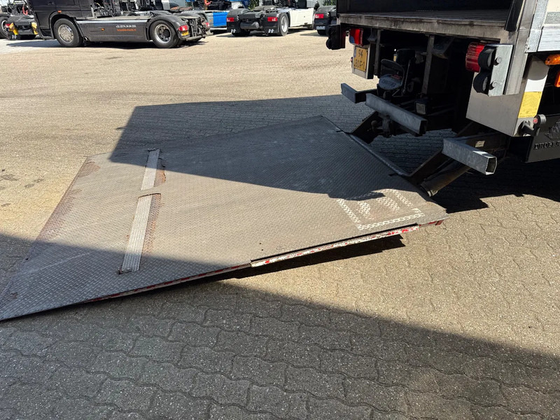 Kravas automašīna ar slēgto virsbūvi MAN TGS 26.320 EEV Koffer Stuuras AHK 3.000KG LBW 337.340KM! NL TRUCK: foto 19