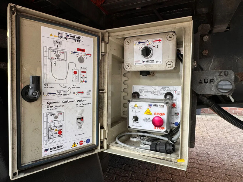 Puspiekabe kustīgās grīdas Schmitz Cargobull SGF*S3 92m3 Cargo floor Liftachse: foto 9