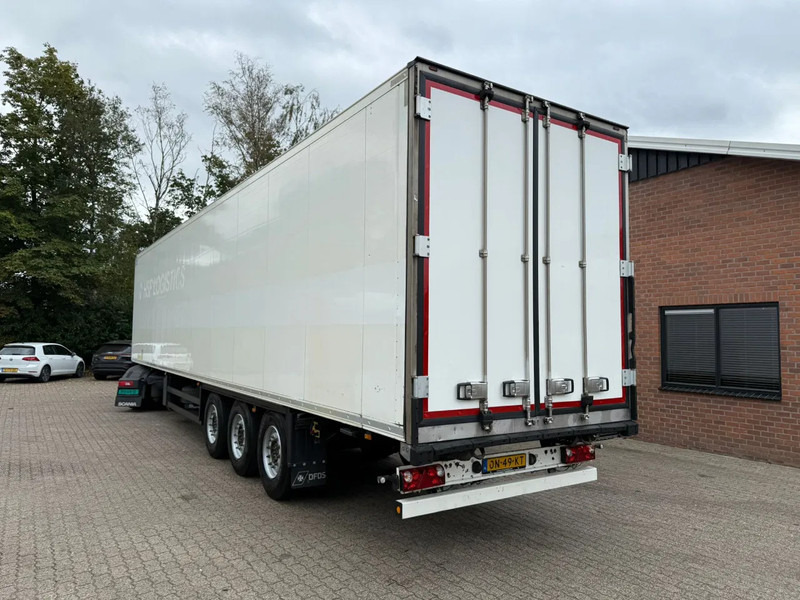 Schmitz Cargobull SKO 24 5x Meatrails Rohrbahnen Fleisch Carrier Vector 1950MT let op!! vol vleeshaken en 2 reservewielen - Puspiekabe izotermiskais: foto 3 Schmitz Cargobull SKO 24 5x Meatrails Rohrbahnen Fleisch Carrier Vector 1950MT let op!! vol vleeshaken en 2 reservewielen - Puspiekabe izotermiskais: foto 3
