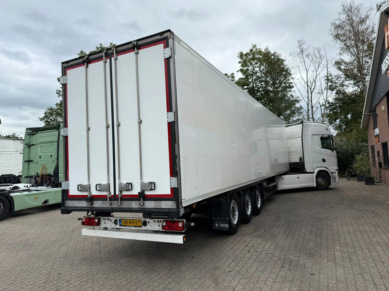 Schmitz Cargobull SKO 24 5x Meatrails Rohrbahnen Fleisch Carrier Vector 1950MT let op!! vol vleeshaken en 2 reservewielen - Puspiekabe izotermiskais: foto 2 Schmitz Cargobull SKO 24 5x Meatrails Rohrbahnen Fleisch Carrier Vector 1950MT let op!! vol vleeshaken en 2 reservewielen - Puspiekabe izotermiskais: foto 2