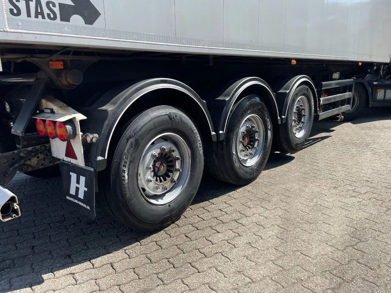 Stas S300CX 60m3 Liftas Naloop stuuras - Puspiekabe pašizgāzējs: foto 4 Stas S300CX 60m3 Liftas Naloop stuuras - Puspiekabe pašizgāzējs: foto 4