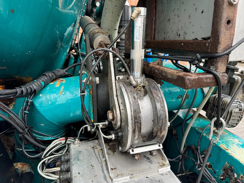Puspiekabe cisterna Veenhuis 36m3 RVS Mestoplegger Geijkte weging Nieuwe APK VMA Bemonstering 2x stuuras: foto 18