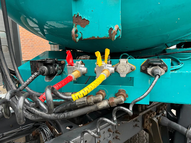 Puspiekabe cisterna Veenhuis 36m3 RVS Mestoplegger Geijkte weging Nieuwe APK VMA Bemonstering 2x stuuras: foto 12