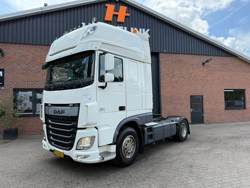DAF XF 460 SSC Super Space Standairco NL Truck - Vilcējs: foto 1 DAF XF 460 SSC Super Space Standairco NL Truck - Vilcējs: foto 1