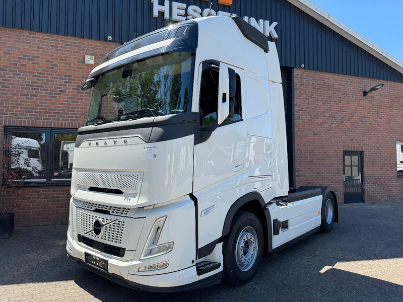 Volvo FH 500 AERO NEW! 9 Ton Vooras Globetrotter XL, PTO, ACC, Standairco, 2 tanks, LED - Vilcējs: foto 1 Volvo FH 500 AERO NEW! 9 Ton Vooras Globetrotter XL, PTO, ACC, Standairco, 2 tanks, LED - Vilcējs: foto 1