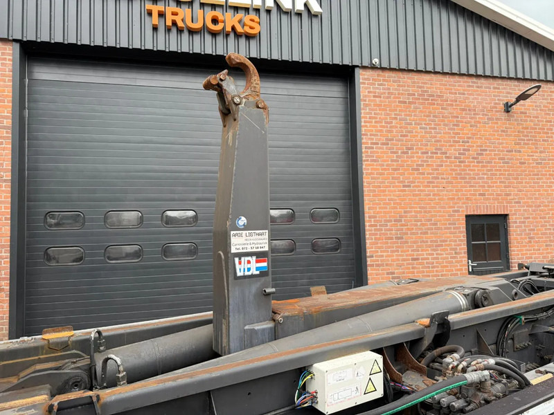 Volvo FH 460 6X2 VDL 25T Haakarm Standairco 9T Vooras Stuuras NL Truck - Pacēlājs ar āķi: foto 4 Volvo FH 460 6X2 VDL 25T Haakarm Standairco 9T Vooras Stuuras NL Truck - Pacēlājs ar āķi: foto 4