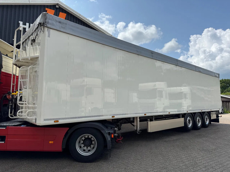 Kraker 92m3 8MM Cargo Floor Alcoa Agrar TOP Condition 7.300 KG - Puspiekabe kustīgās grīdas: foto 1 Kraker 92m3 8MM Cargo Floor Alcoa Agrar TOP Condition 7.300 KG - Puspiekabe kustīgās grīdas: foto 1